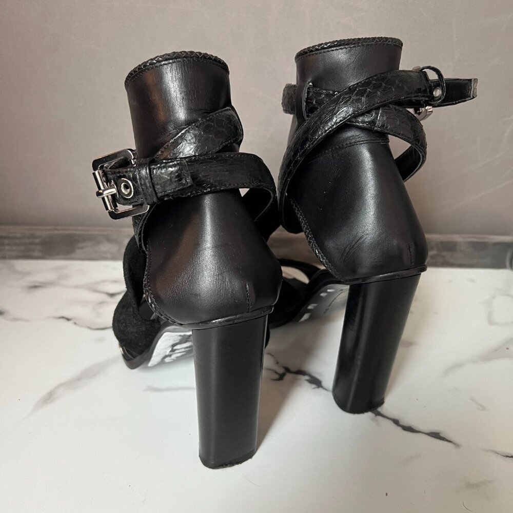 Barbara Bui Black Leather Grommet Buckle Gladiator Heels Size 37.5 - Picture 7 of 10
